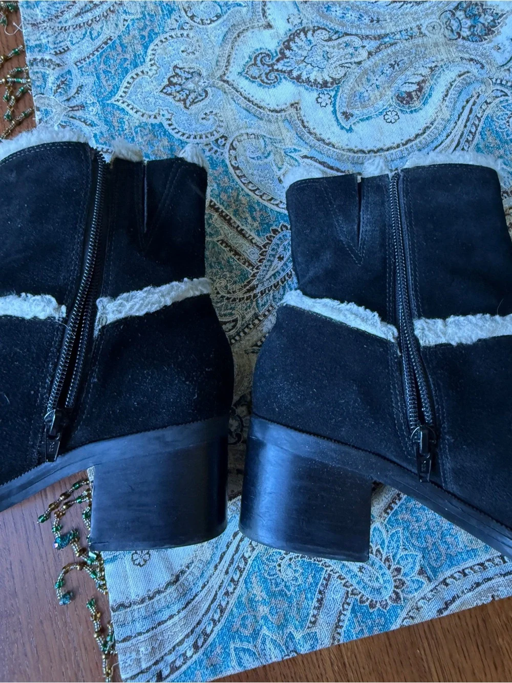Donald J Pliner Black Suede Shearling Trim Heeled Ankle Boots Women’s 8M Vintage